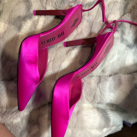 Perrine Pointed Toe Pump Fuchsia 8 - Picture 4 of 9